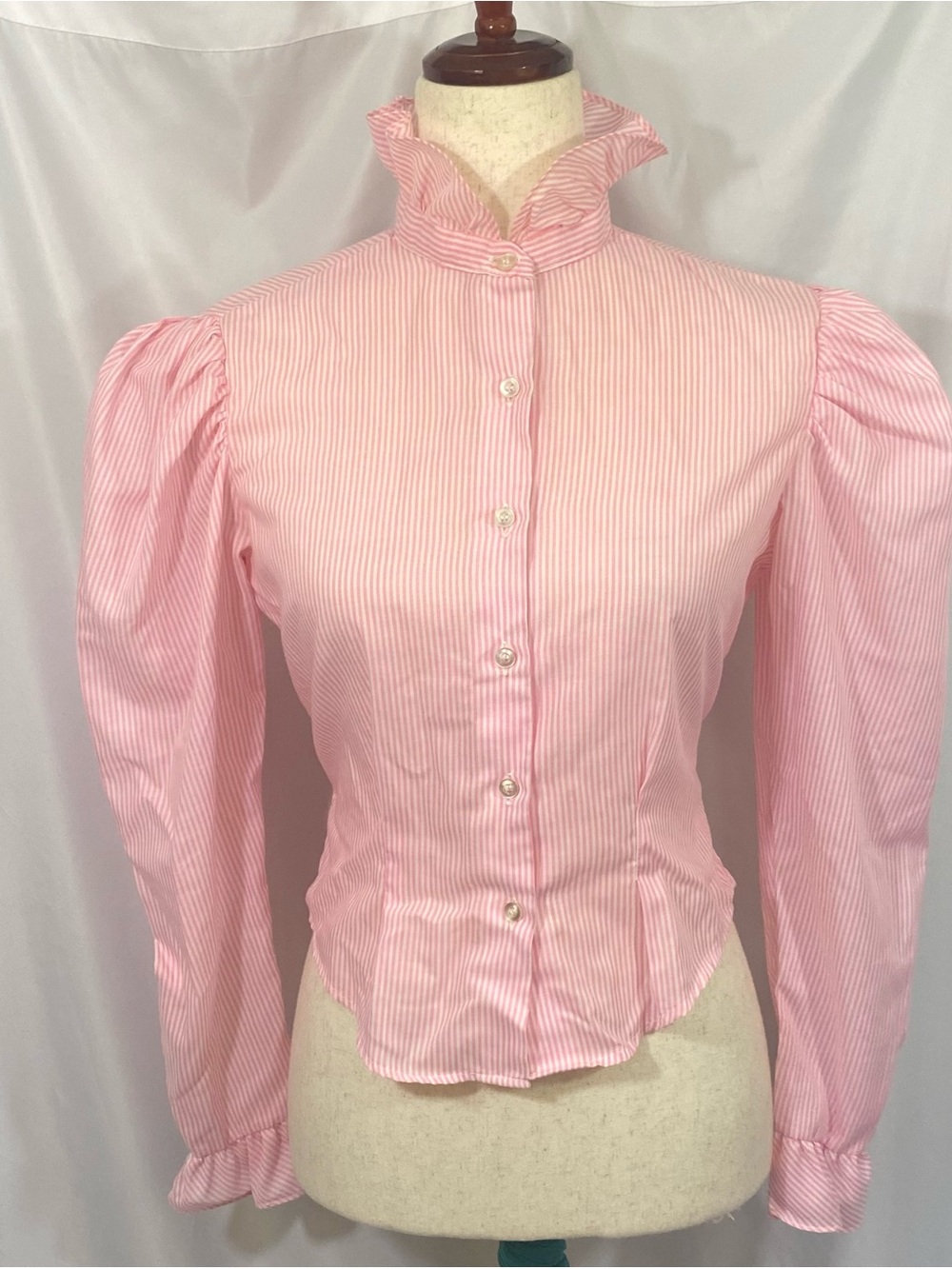 Vintage Pink Striped Ruffle Collar Button-Front Blouse